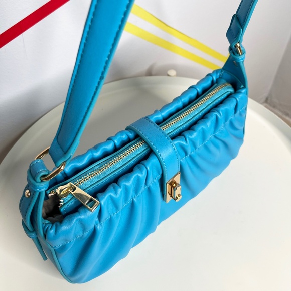 Call it Spring Electric Blue Baguette Bag - Picture 3 of 5